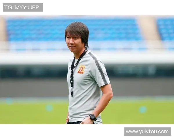 中国足球留洋球员最新动态:归属变化与表现分析揭示海外赛场新机遇 中国足球留洋球员最新动态:归属变化与表现分析揭示海外赛场新机遇