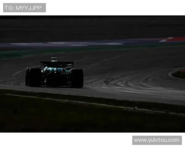 F1赛季关键赛道难点剖析与赛事策略影响的深入探讨